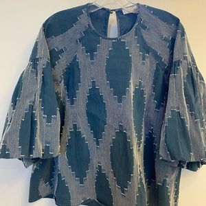 Hunter Bell top size Large in VGUC